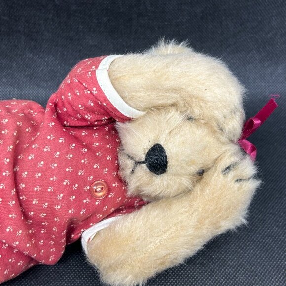 Bearly There Inc. Carynne Raye "Hear no evil" bear #44 of 5000 - Picture 2 of 5